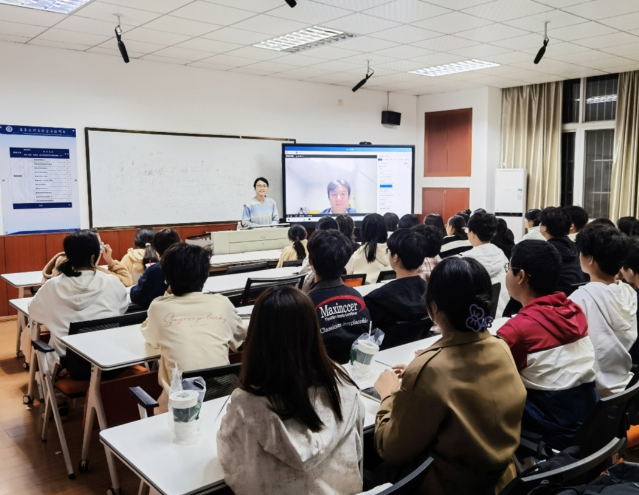 职业前沿企业实际事例融入课程教育让教