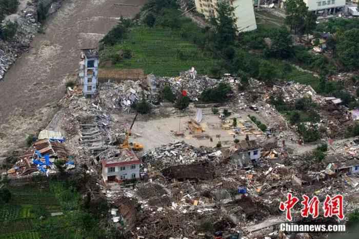  汶川地震十二年：遥忆悲伤，记住灾难中不屈的精神