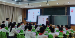關註學生創新意識高階思維和實踐能力的